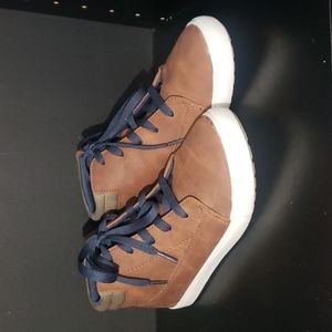 Zapatos (bota) para niño, 2 usos